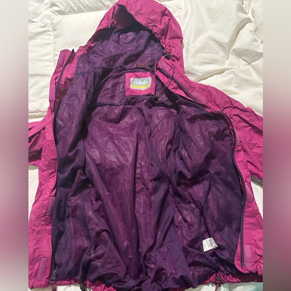Cabela’s Pink Adjustable Rain Jacket LIKE NEW - Picture 8 of 8